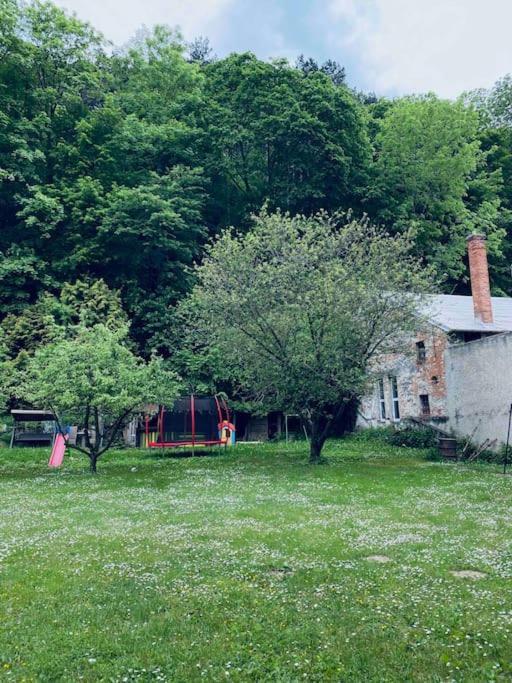 Ferienwohnung Apartman Teri Trenčín Exterior foto